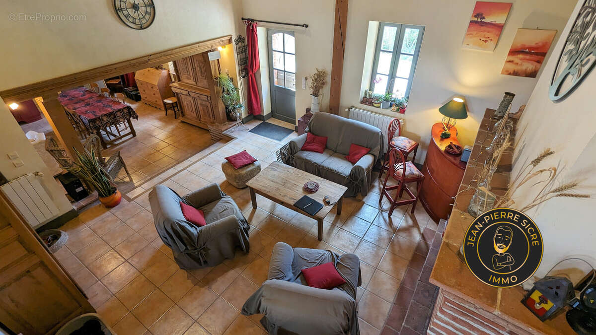 Maison à LACAUGNE