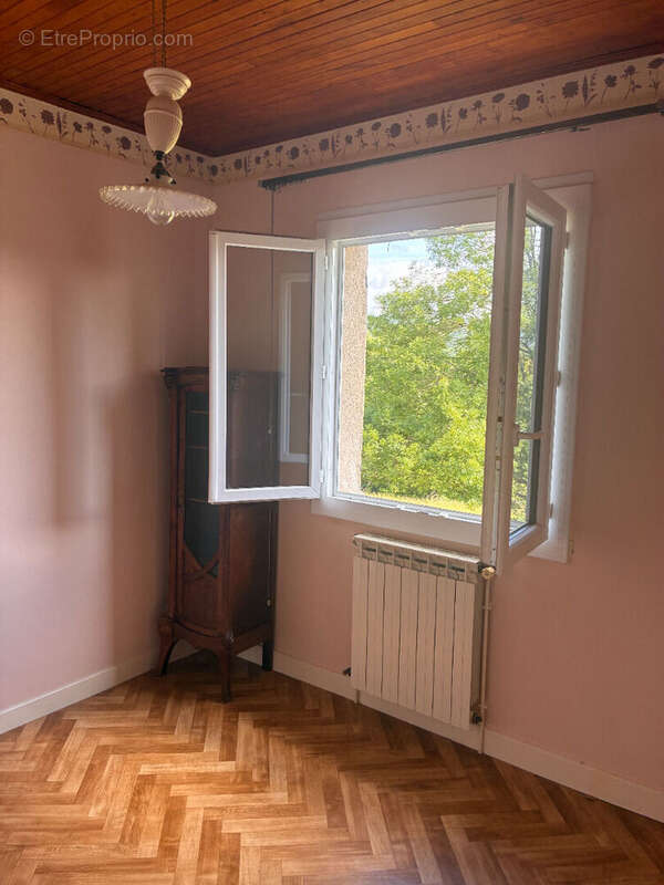 Maison à FONS