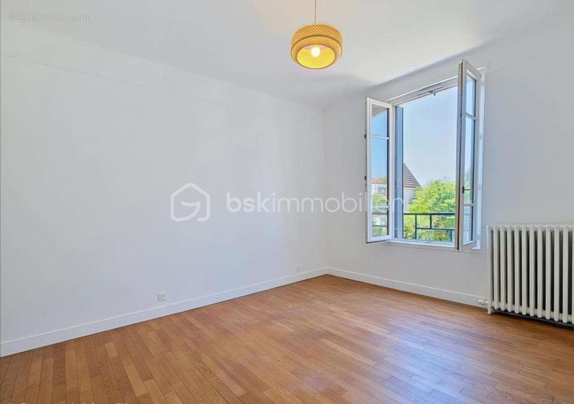 Maison à ROSNY-SOUS-BOIS