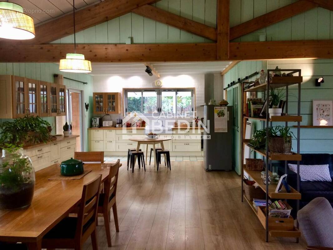 Maison à SAINTE-HELENE