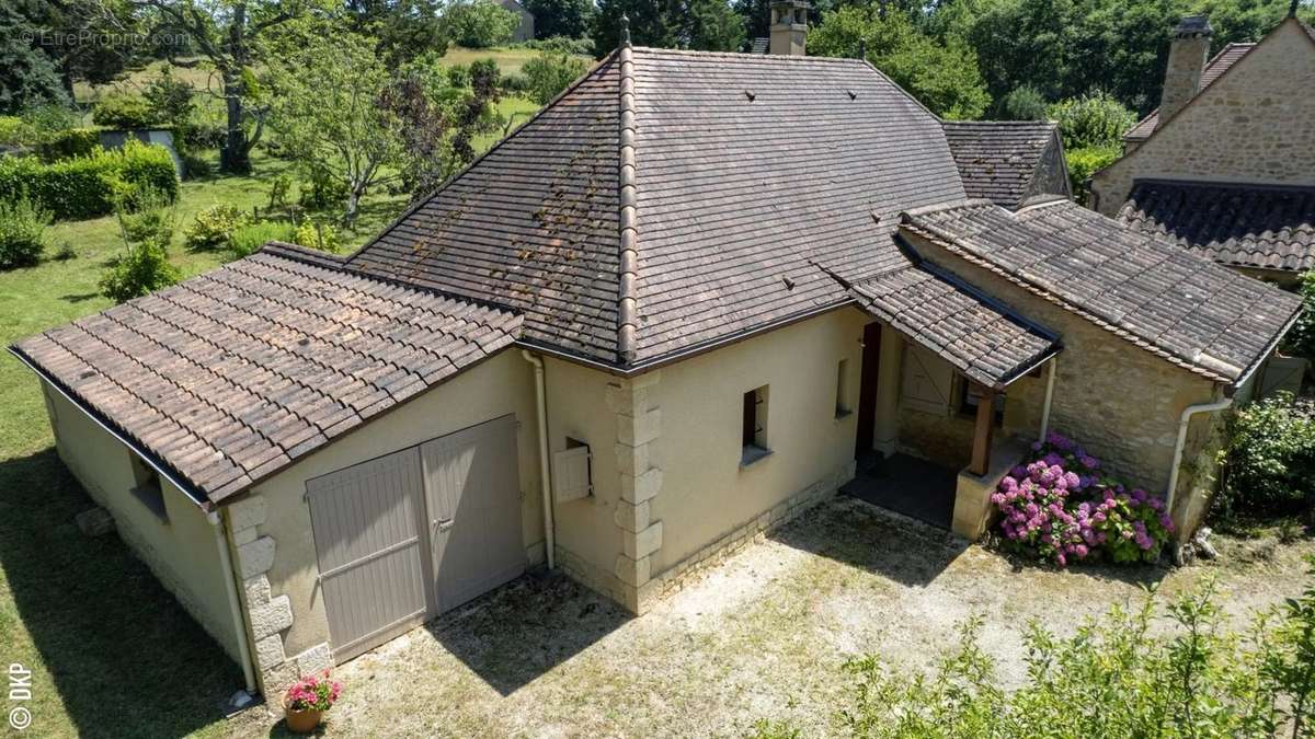 Maison à GOURDON