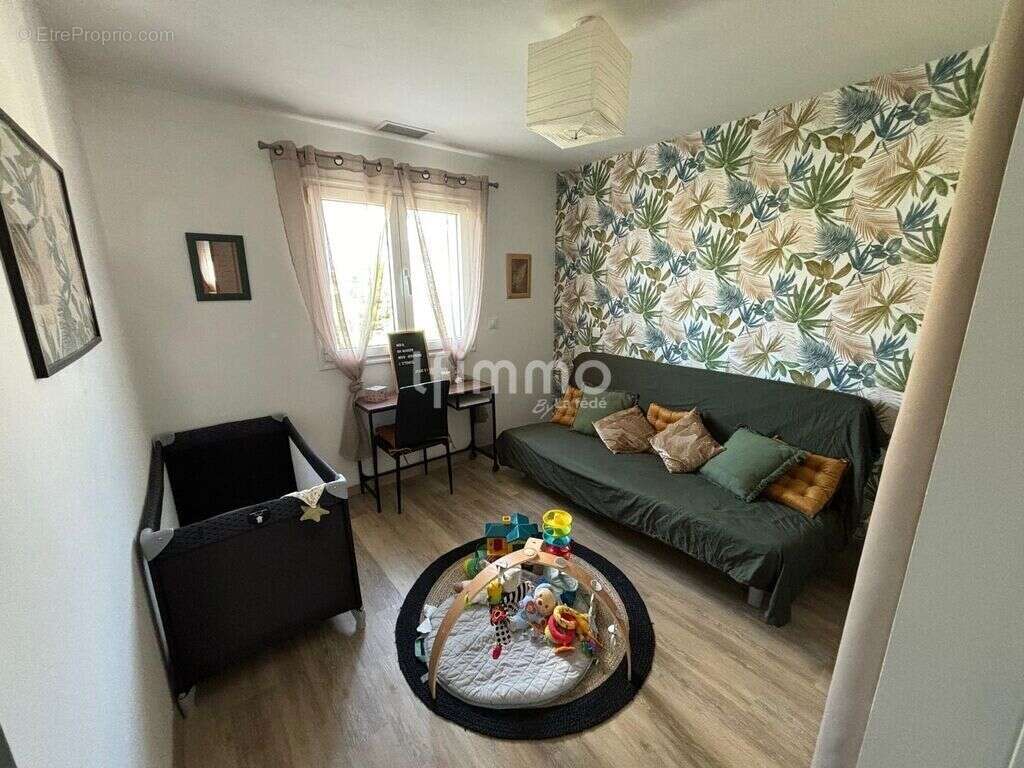 Maison familiale contemporaine – 5 chambres – Piscine – DPE A - photo 9