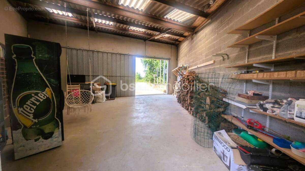 Maison 2 chambres avec garage, hangar (idéal pour un camping-car ou un artisan) et terrain – Parthenay - photo 18