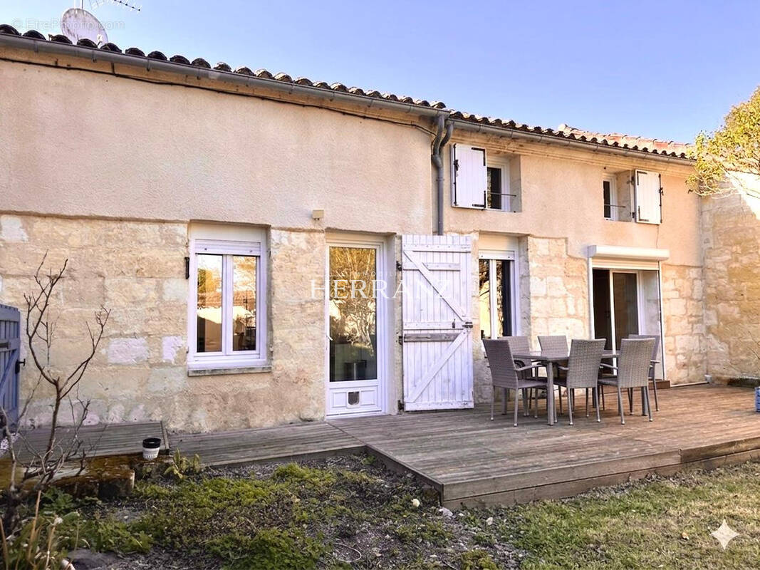 Maison à LIBOURNE