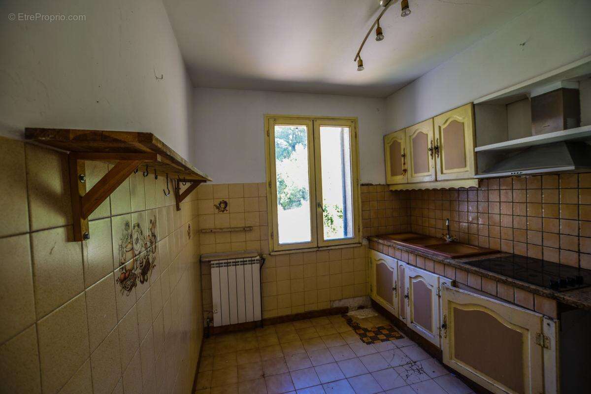 Maison 5 pièces de plain-pied – 90 m² avec jardin à Villeneuve-lès-Avignon - photo 5