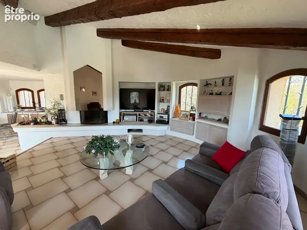LA GAUDE - Maison  4 pièce(s) 154 m2 avec Piscine - photo 6