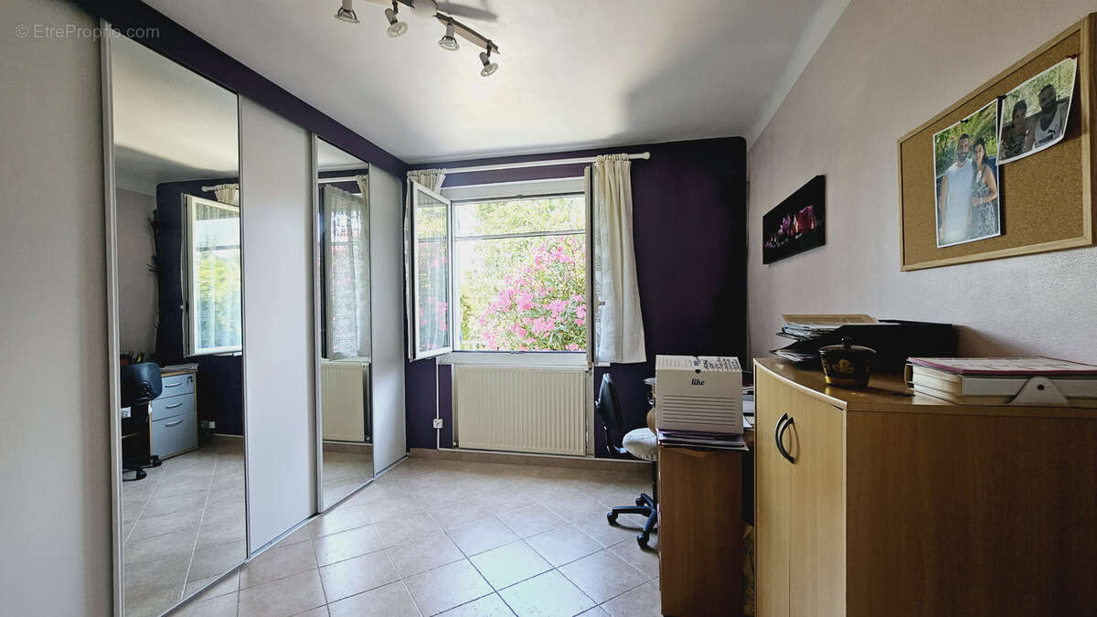 Maison à LA CADIERE-D'AZUR