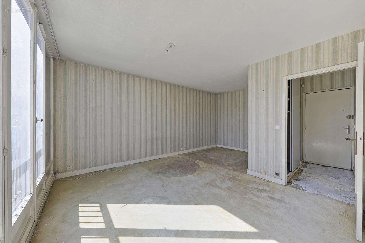 Appartement à LE PLESSIS-TREVISE