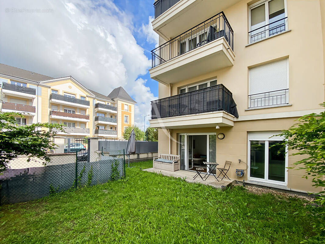 Appartement à VAUREAL