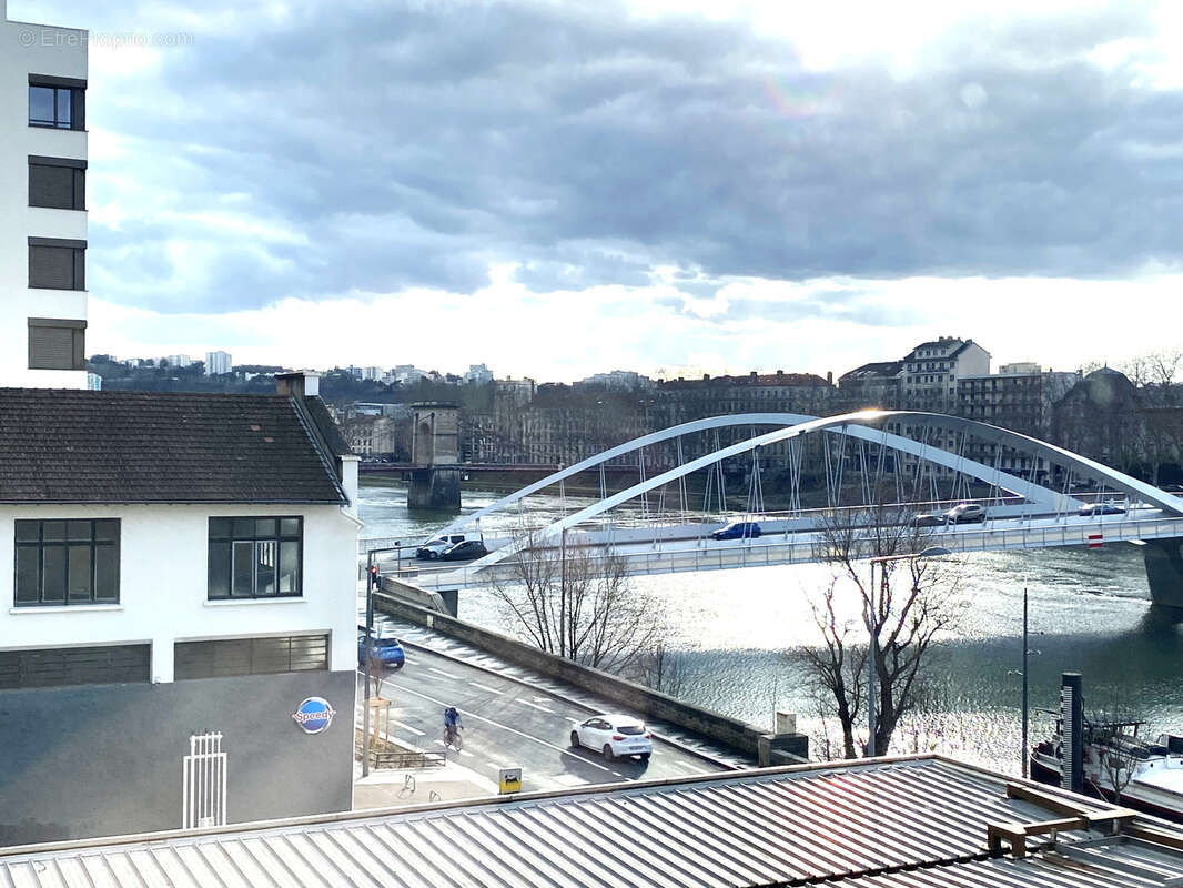 Autre à LYON-4E
