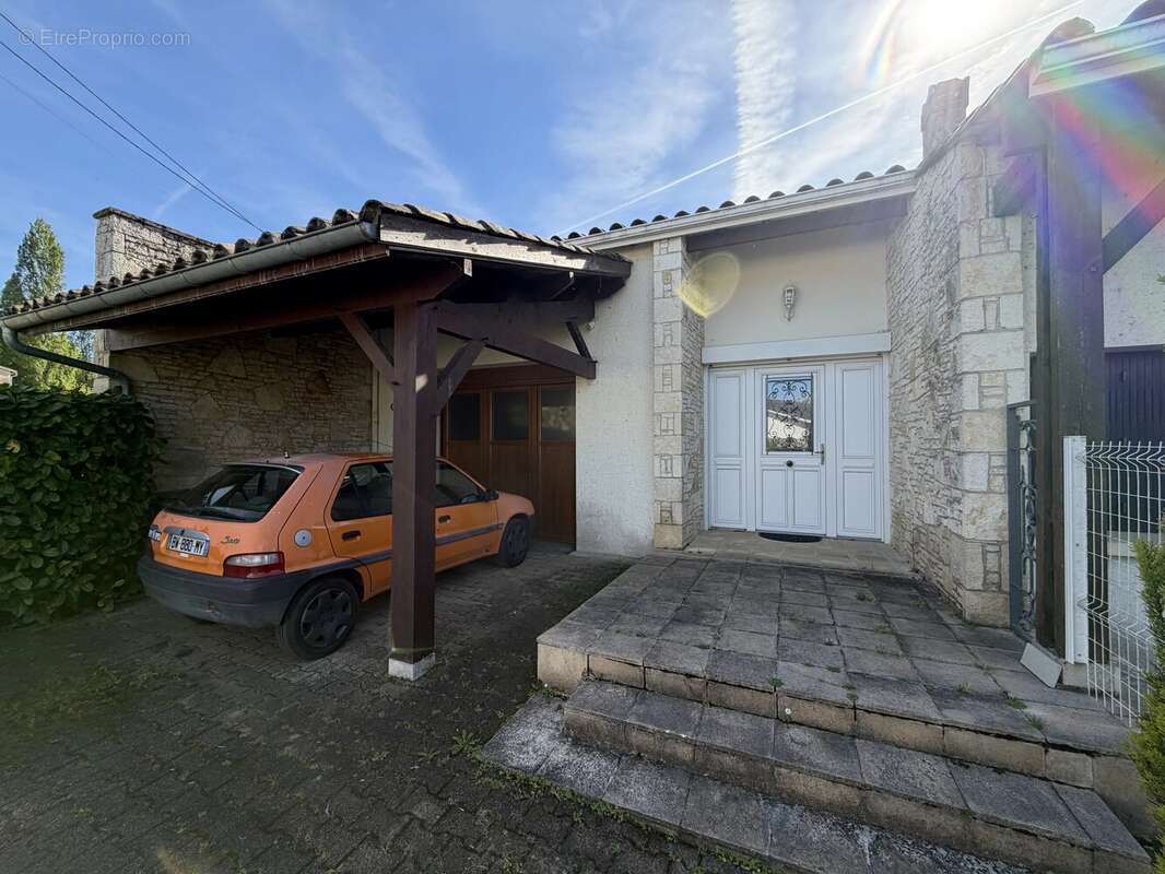 Appartement à EYMET