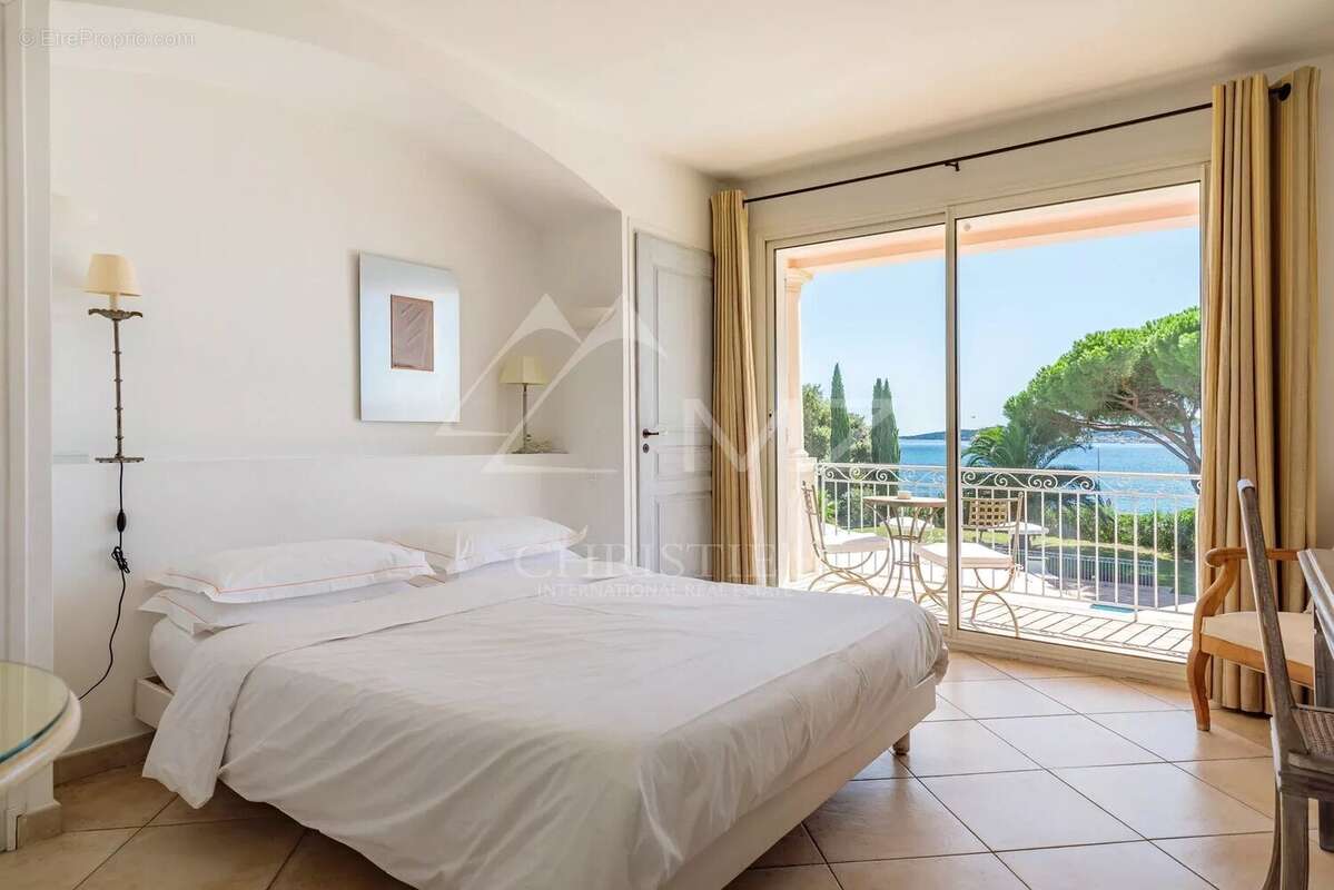 Maison à GRIMAUD