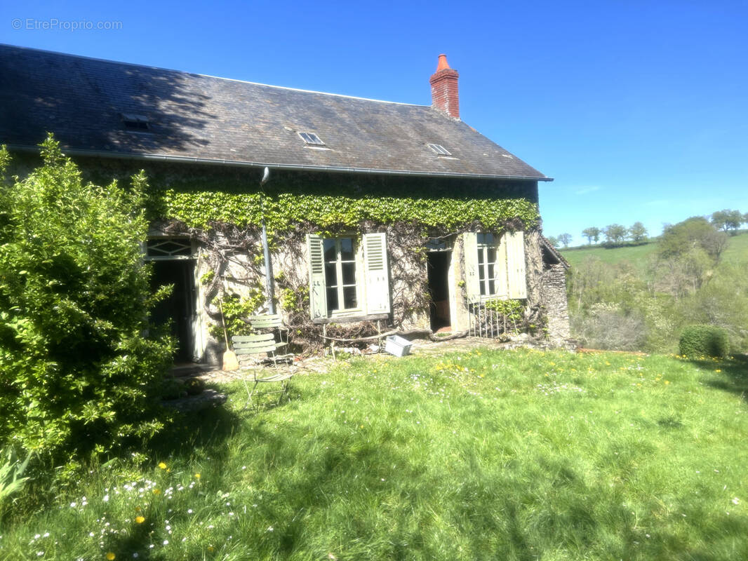 Maison à SAINT-BENIN-DES-BOIS