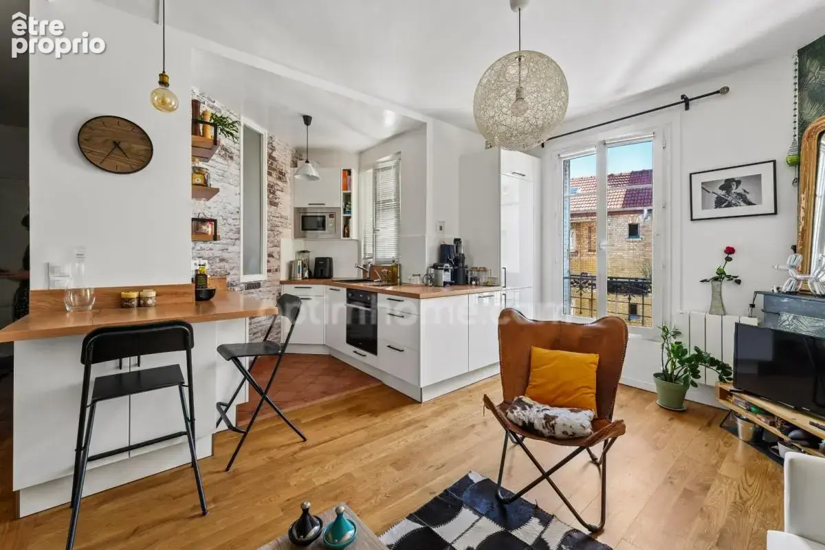 CLICHY (HAUTS DE SEINE, 92) – 2 pièces F2/T2 – excellent état – 40,10 m² - Proche transports, centre-ville, commodités et parc R - photo 2