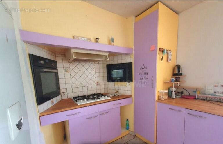 Maison à GROSSOUVRE