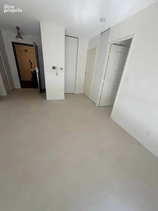 Appartement 2 pièces 41 m² à vendre à Clermont-Ferrand (63000) - photo 3