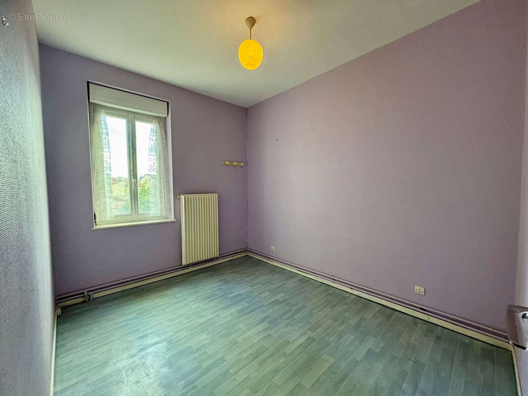 Maison à LE CREUSOT