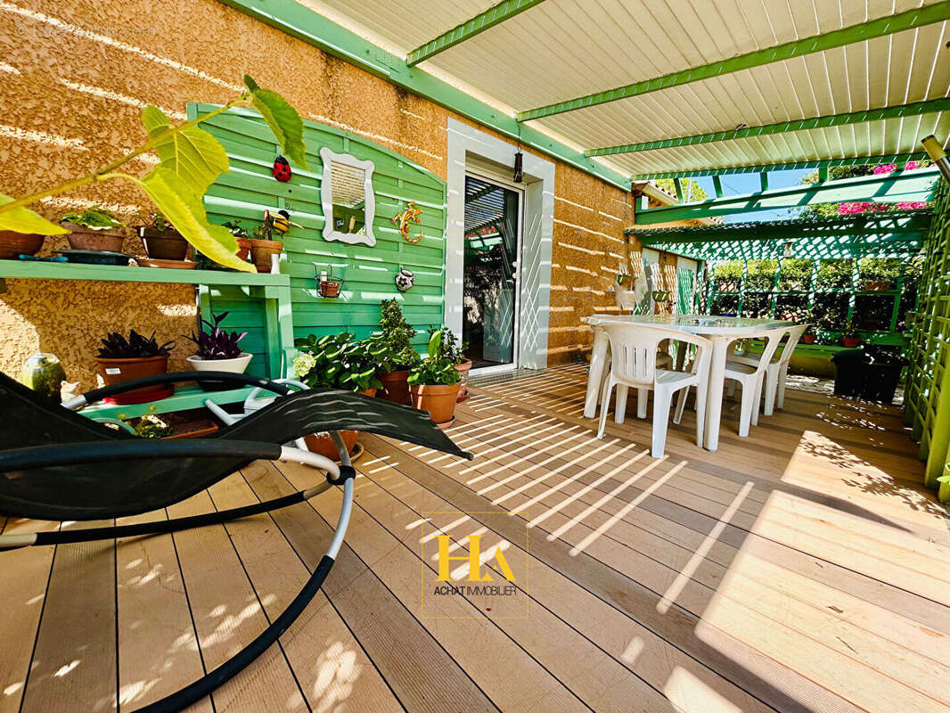 Maison à SAINT-PAUL-TROIS-CHATEAUX