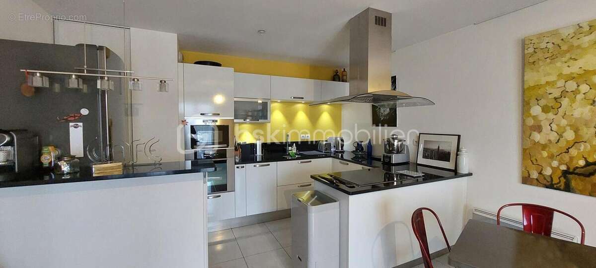 Appartement à VIGNEUX-SUR-SEINE