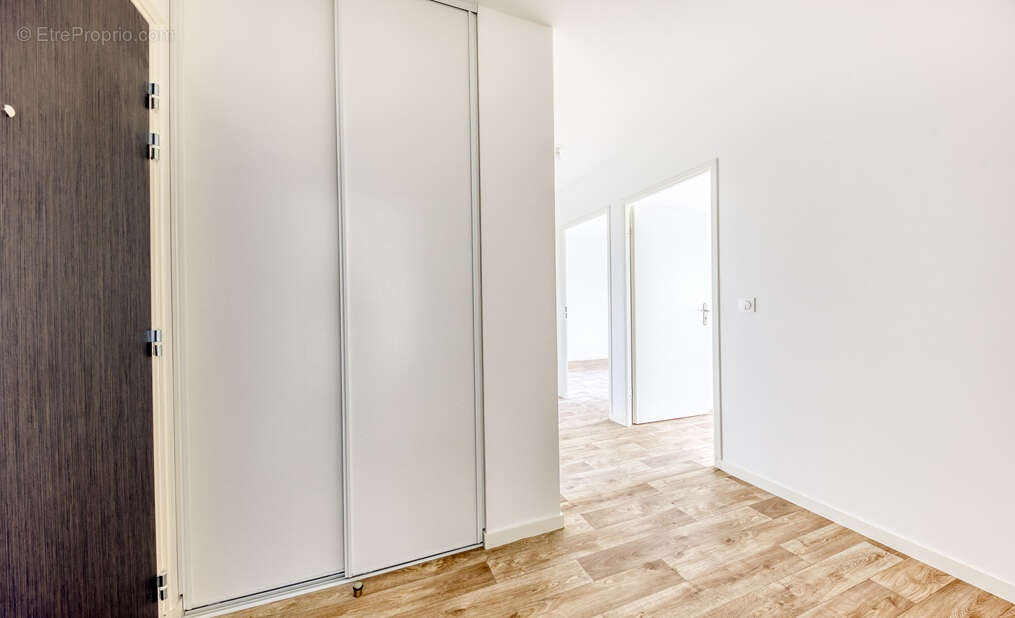 Appartement à OZOIR-LA-FERRIERE