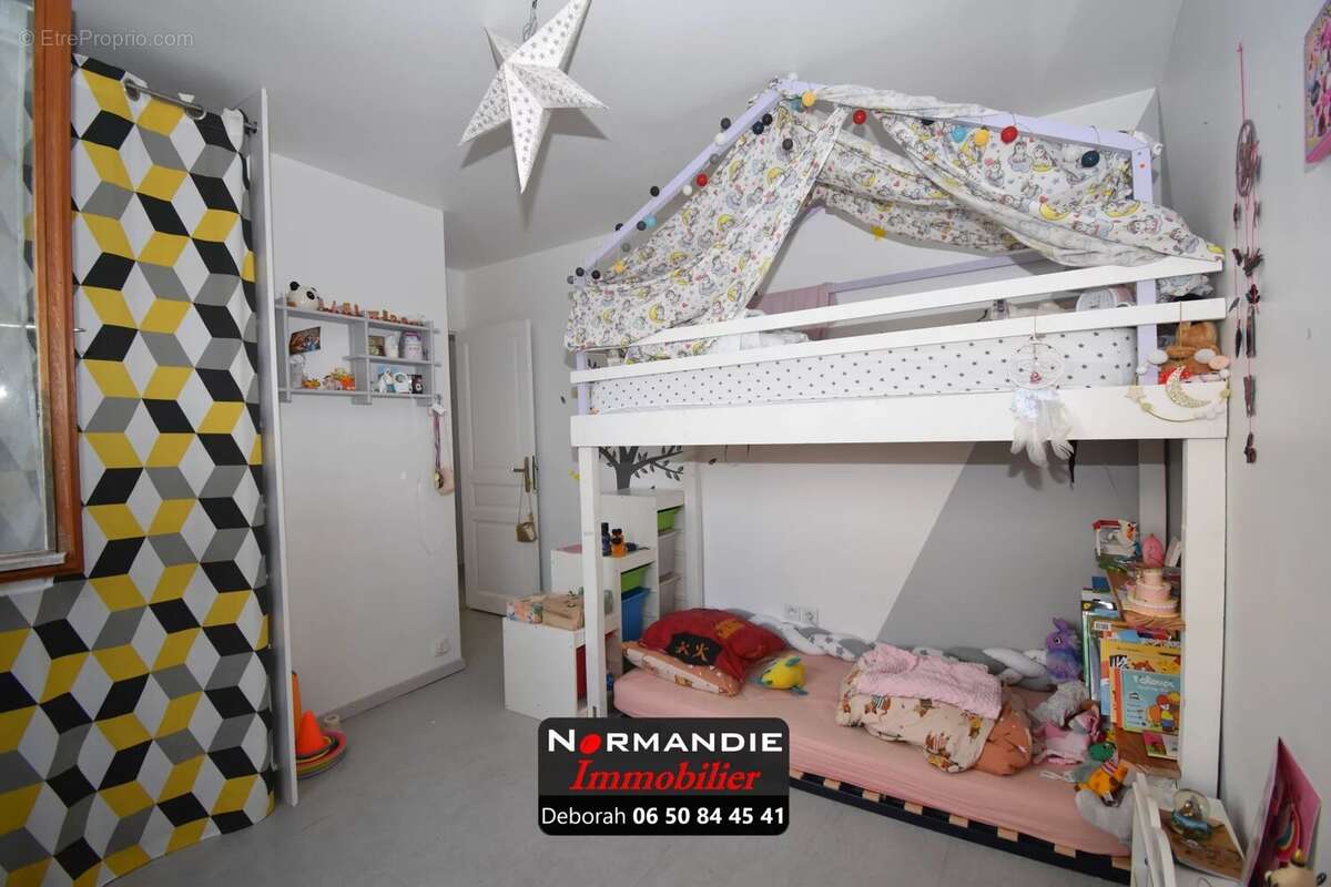 Maison familiale 115 m² –  3 chambres + 1 chambre d'enfant ou bureau – Jardin clos – Secteur recherché de Maromme - photo 12