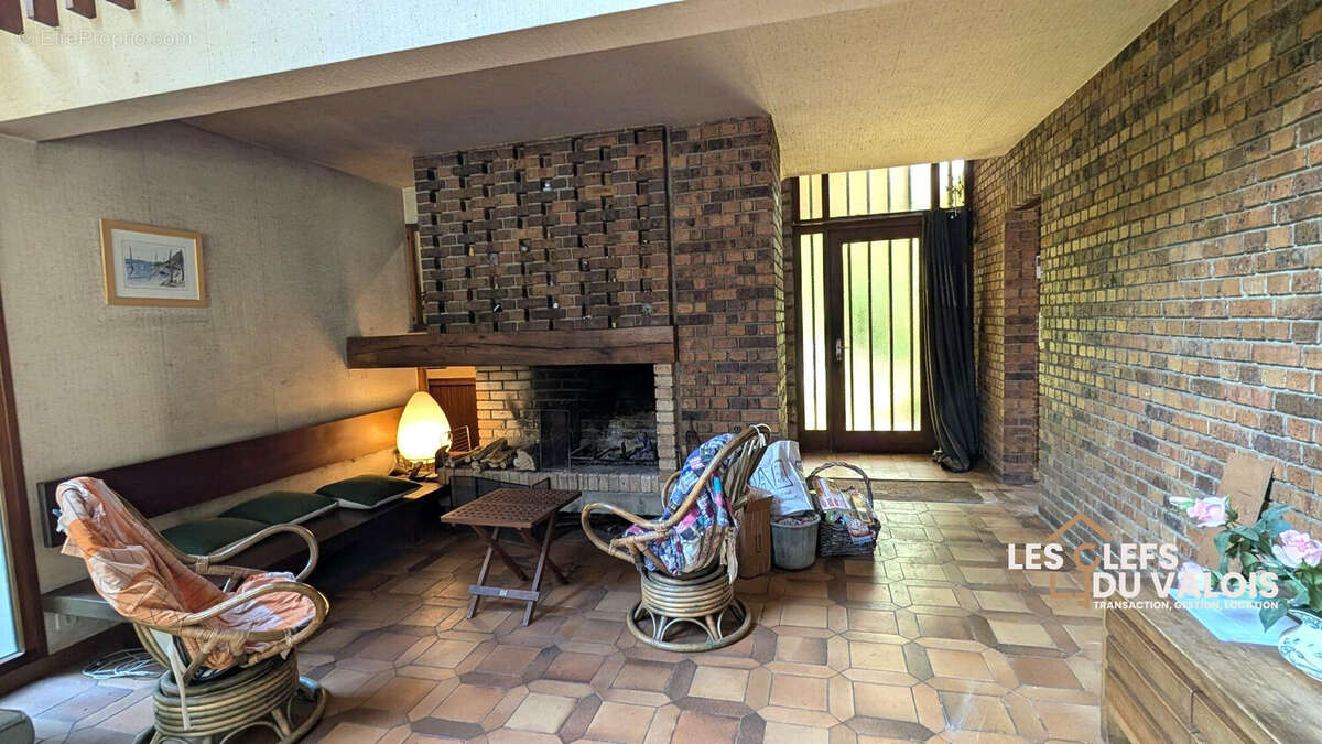 Maison 220 m² à Bethisy-Saint-Pierre  - photo 6
