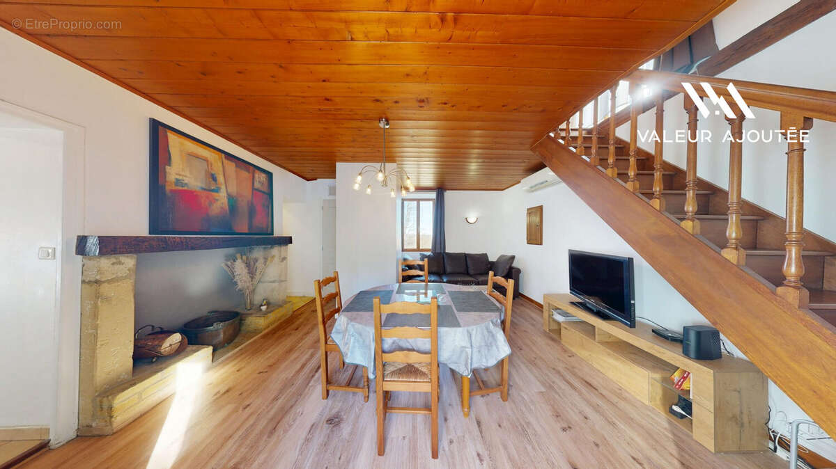 Pièce de vie du 1er gîte