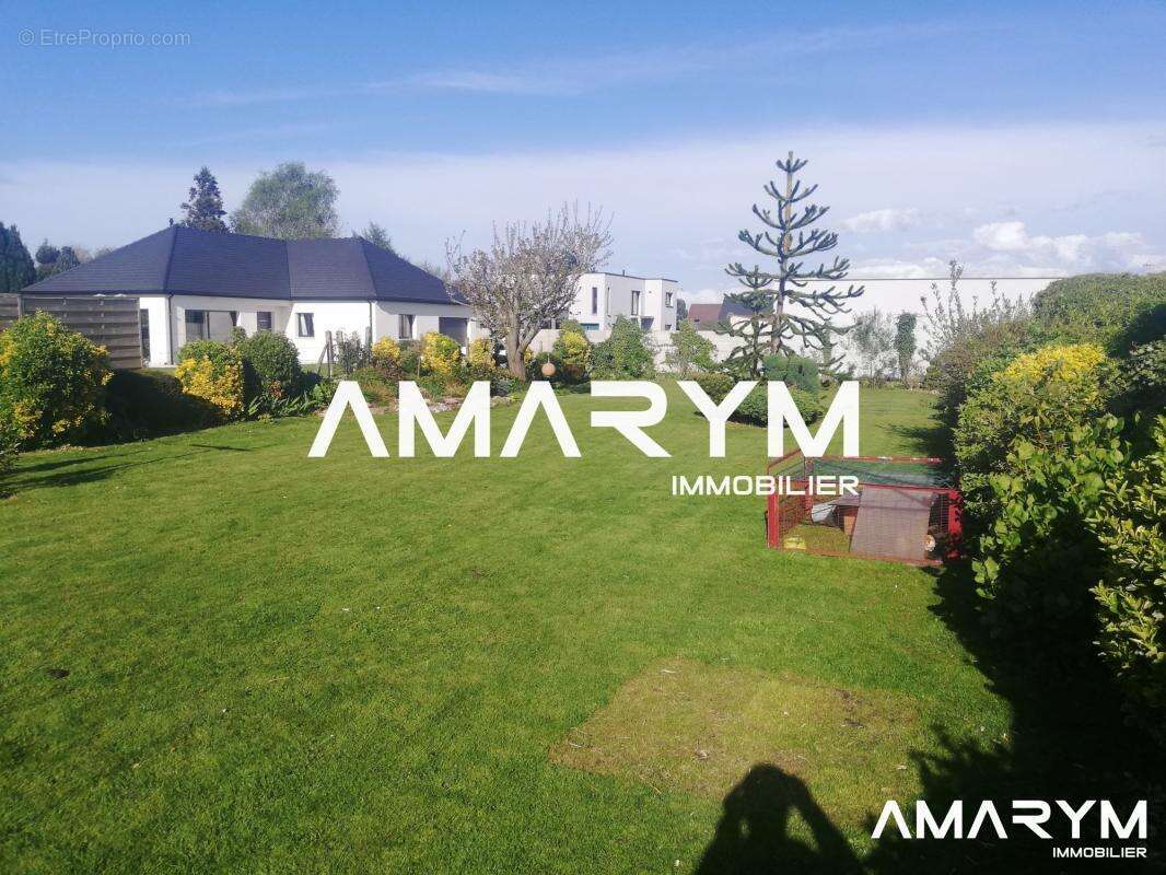 Maison à SAINT-MARTIN-EN-CAMPAGNE