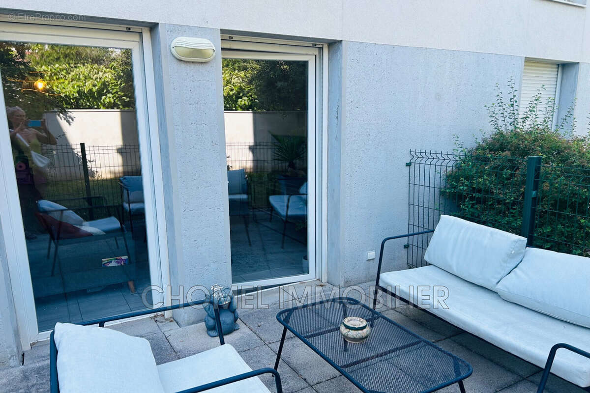 Appartement à LYON-8E