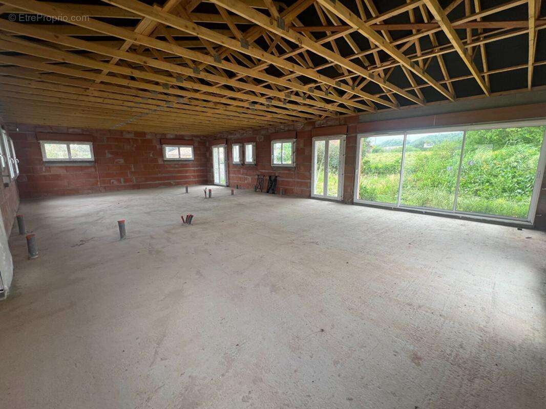 Maison à LA CASSAIGNE