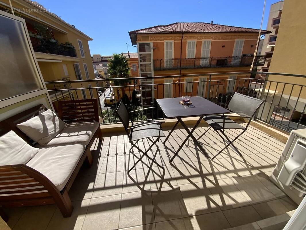 Appartement à MENTON