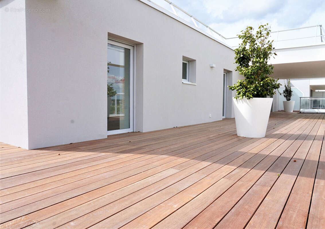 Appartement à COLOMIERS