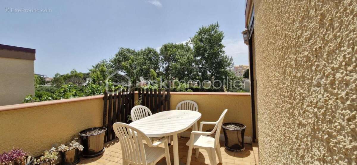 Ensemble Garage et Appartement T3 avec terrasse à deux pas de la plage et du port à Port Leucate ! - photo 2