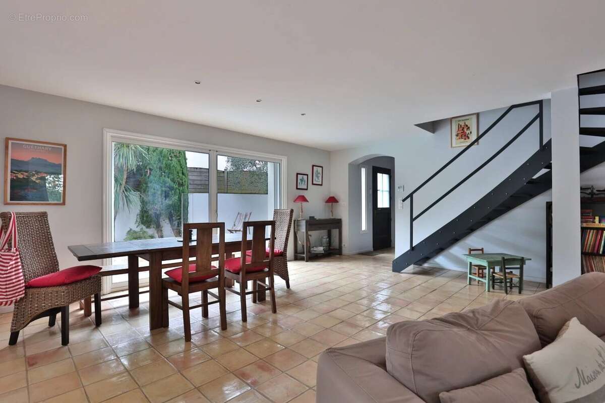 Ahetze Vente Maison 6 pièce(s) - photo 7