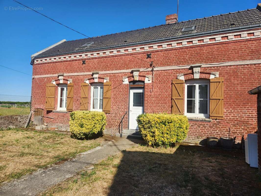 Vente maison fouquescourt - photo 3