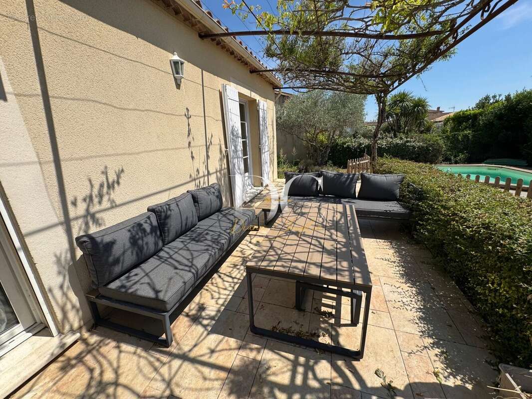 Maison à CAUMONT-SUR-DURANCE