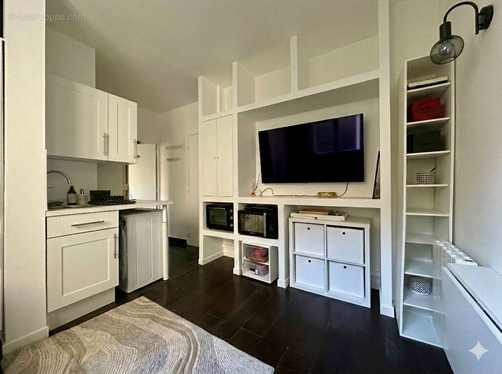 Appartement à PARIS-11E