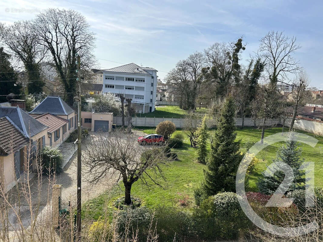 Appartement 54 m² à Chalons-En-Champagne  - photo 9