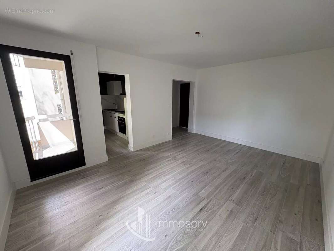 Appartement 29 m² à Florange  - photo 4
