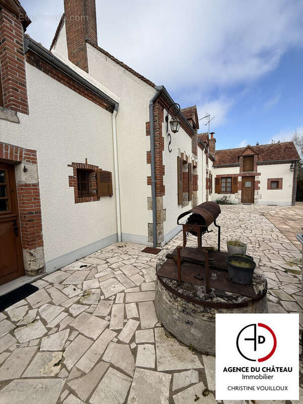 Maison à SAINT-PERE-SUR-LOIRE