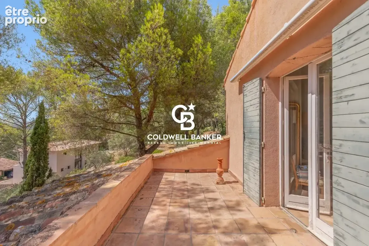 Villa provençale de charme avec vue mer – 83110  Sanary-sur-Mer - photo 20