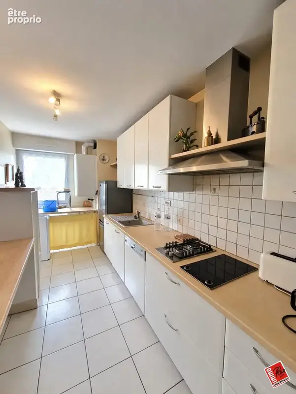Appartement 4 pièces 86 m² à vendre à Saint-Brieuc (22000) - photo 3