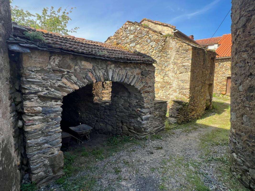 Maison à SAINT-ETIENNE-D&#039;ALBAGNAN