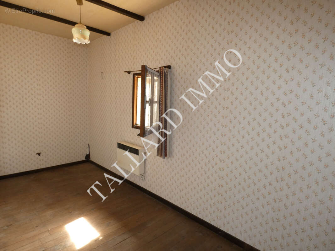 Gros potentiel habitation et/ou location annuelle ou saisonnière - photo 37