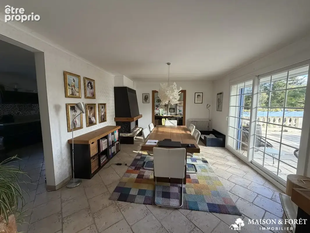 Maison 6 pièces 166 m² à vendre à Poilly-Lez-Gien (45500) - photo 3