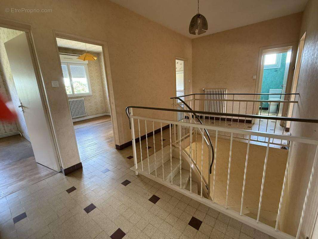 Maison à SAINT-BRICE-SUR-VIENNE