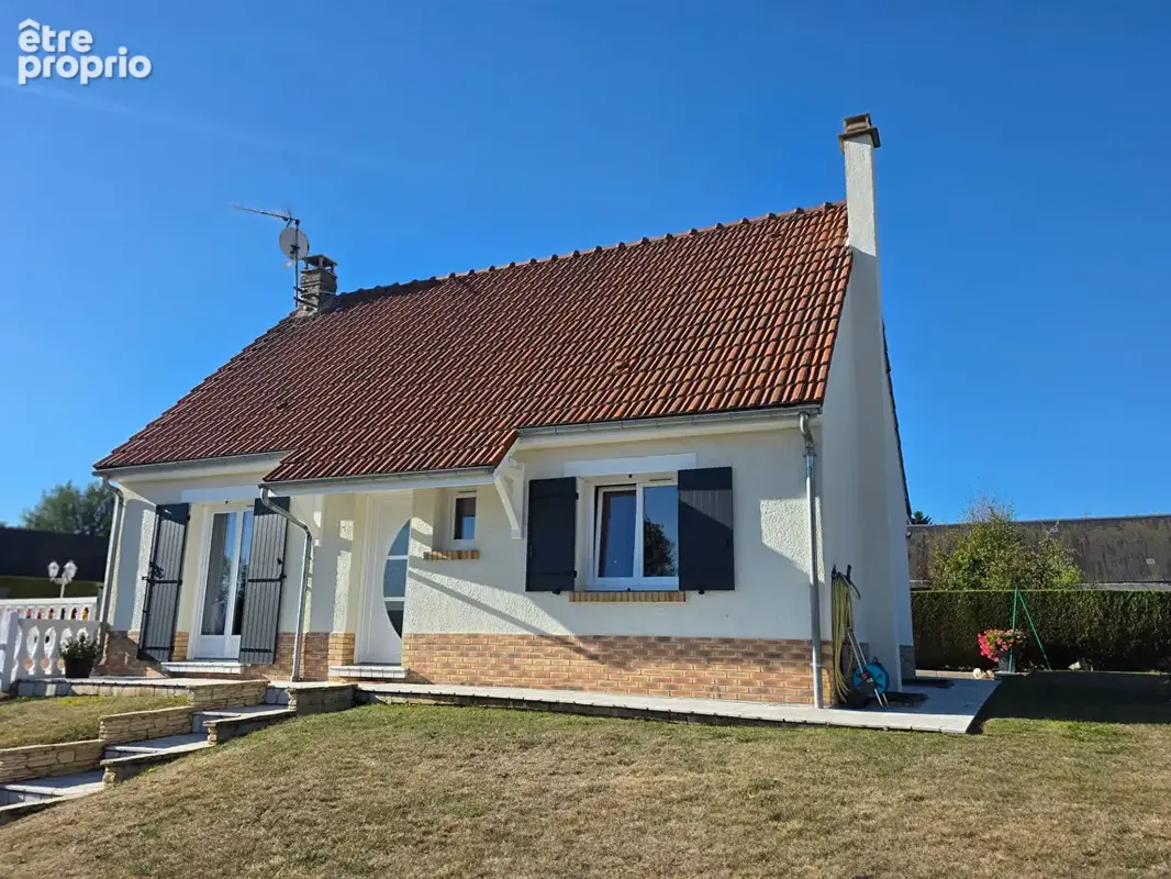 Photo Maison à Velennes au prix de 264 000€