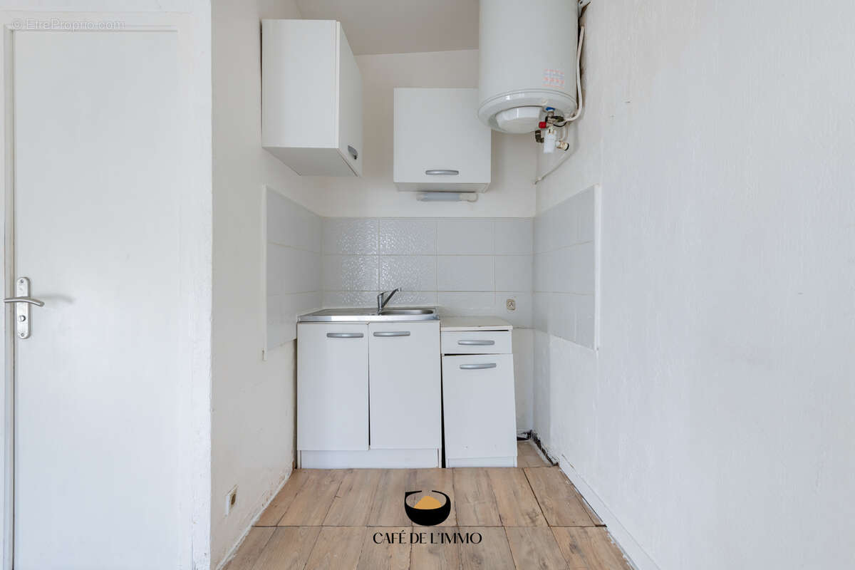 Appartement à MARSEILLE-6E