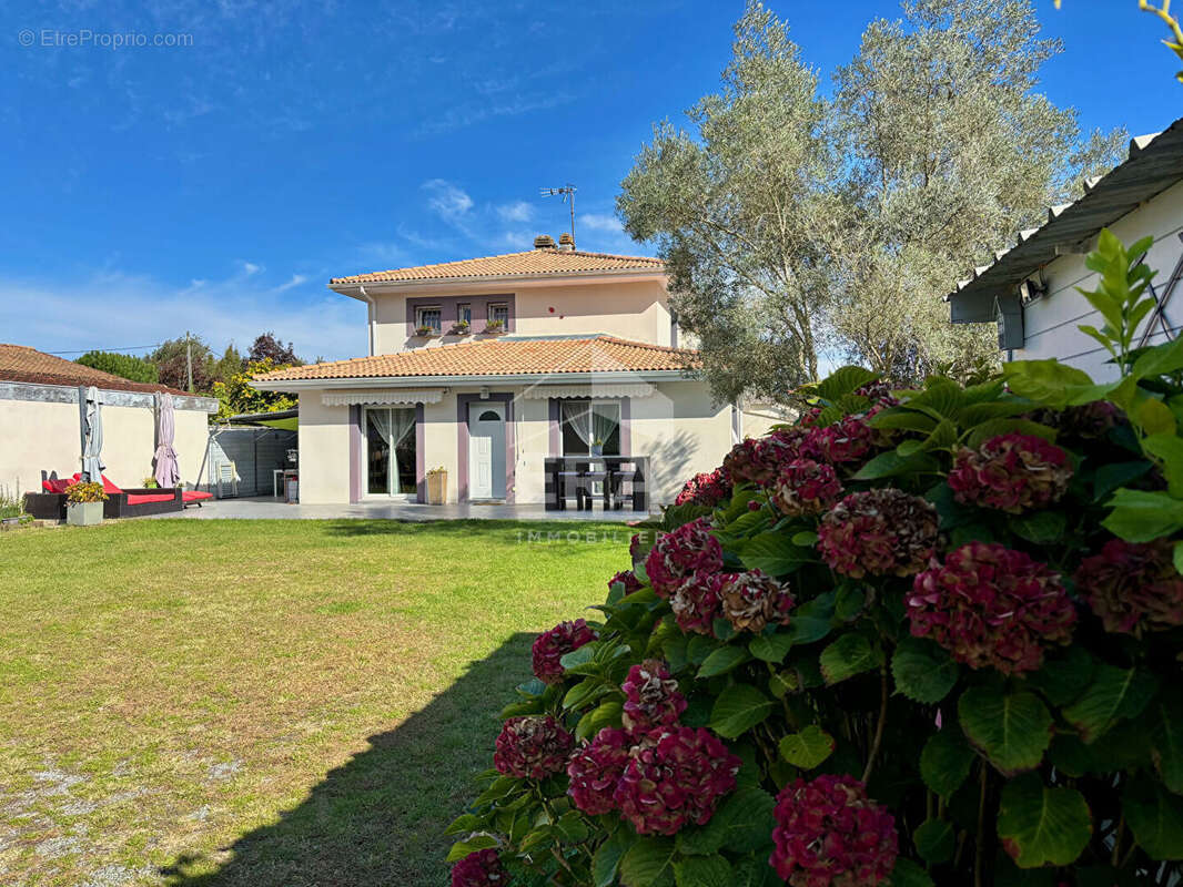 Maison à GUJAN-MESTRAS