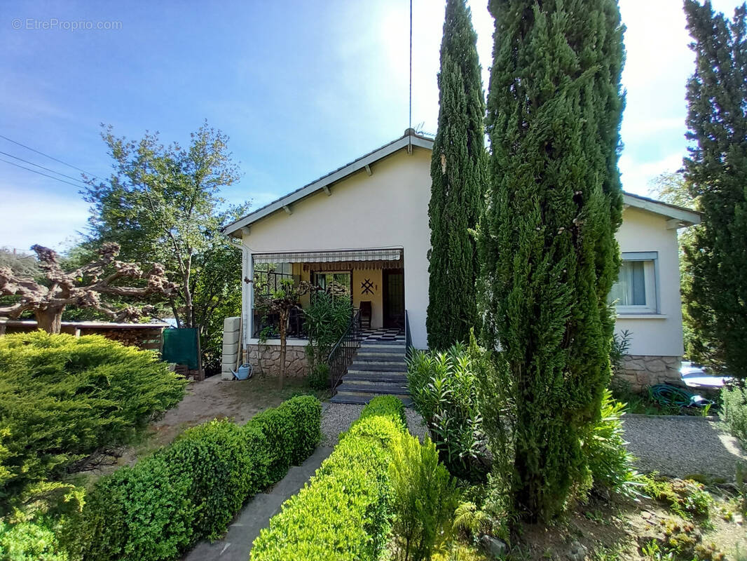 Maison à LAMALOU-LES-BAINS